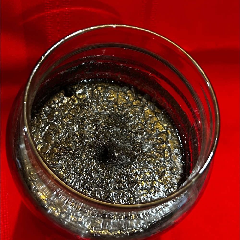 Yankee Candle Sparkling Balsam Jar Candle - Picture 2 of 3